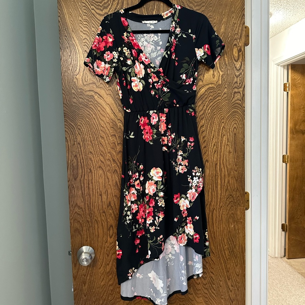Vine & Love Black Floral High Low Dress